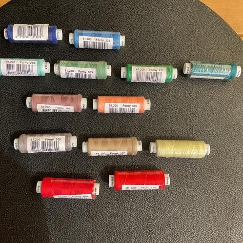 13 stuks verschillende kleuren bobijntjes naaigaren 200 mtr, Hobby en Vrije tijd, Naaien en Fournituren, Nieuw, Ophalen of Verzenden