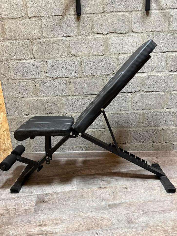 Verstelbare fitnessbank +2 verstelbare dumbbells in topstaat, Sport en Fitness, Fitnessmaterialen, Zo goed als nieuw, Fitnessbank