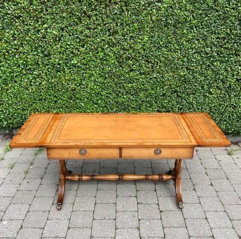 Salontafel in Engelse stijl met ingelegd bruin leder/leer, Antiek en Kunst, Antiek | Meubels | Tafels, Ophalen