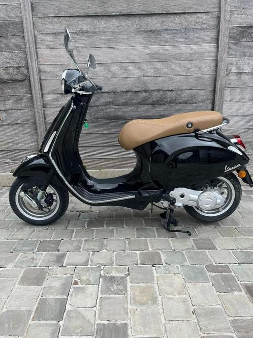 Vespa Primavera 50cc Zwart (Klasse A), Fietsen en Brommers, Scooters | Vespa, Zo goed als nieuw, Overige modellen, Klasse A (25 km/u)