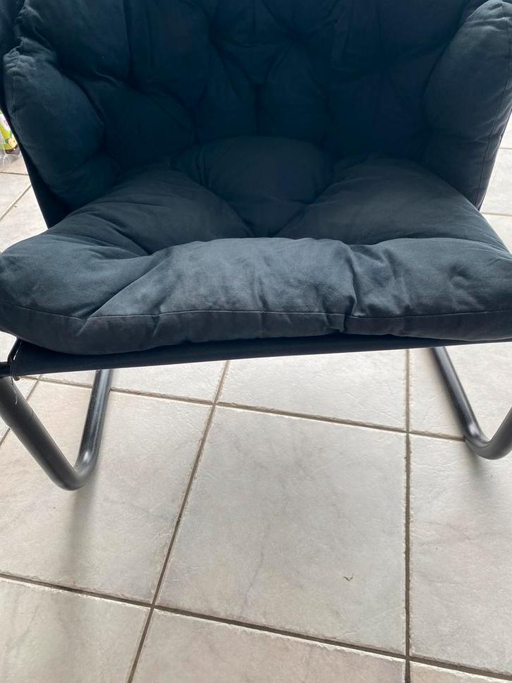 Zwart stoeltje, Huis en Inrichting, Stoelen, Gebruikt, Zwart, Ophalen