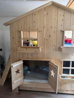 Stapelbed houten huisje, Kinderen en Baby's, Ophalen, Gebruikt, Hoogslaper of Stapelbed