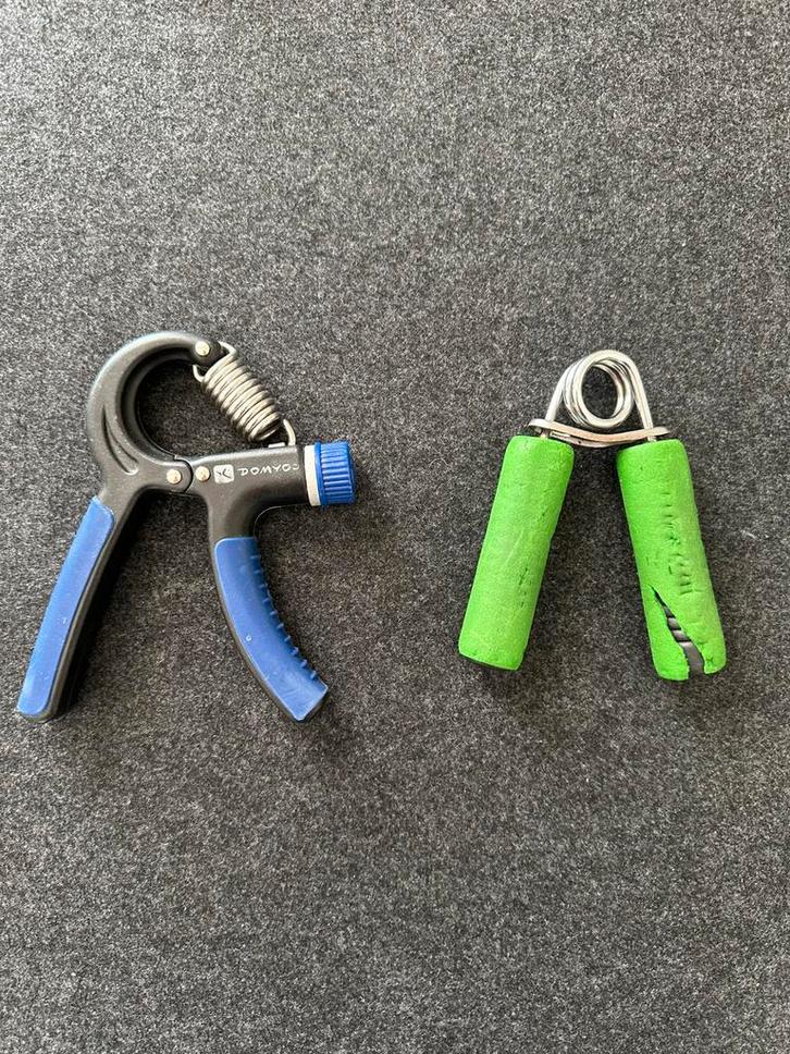 Lots Hand grip musculation, Sports & Fitness, Équipement de fitness, Comme neuf, Bras, Enlèvement ou Envoi