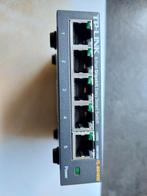 Tp link switch, Computers en Software, Netwerk switches, Ophalen, Zo goed als nieuw