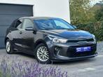 Kia Rio 1.4i Automaat! Aut Airco - DAB - Carplay - Android, Auto's, Kia, Stof, Gebruikt, Euro 6, 4 cilinders