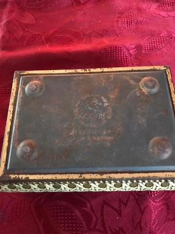 Ancienne boîte à chocolat Jacques, Comme neuf