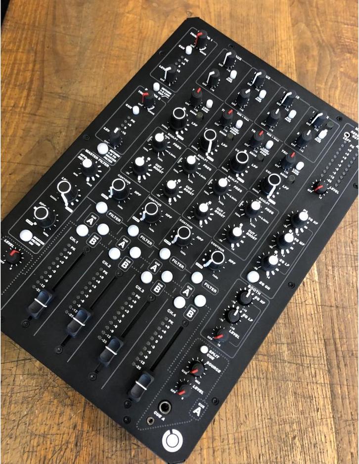 Allen&Heath Model 1.4 Playdifferently mixer, Muziek en Instrumenten, Mengpanelen, Zo goed als nieuw, Ophalen of Verzenden