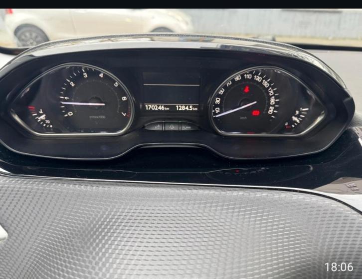 Voiture a vendre, Autos, Peugeot, Particulier, Air conditionné, Ordinateur de bord, Essence, Euro 6, SUV ou Tout-terrain, 5 portes