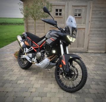 Aprilia Tuareg 660, Motoren, 2 cilinders, Particulier, Meer dan 35 kW, Enduro