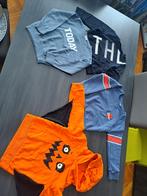 Lot pull taille 104, Kleding | Heren, Sportkleding, Zo goed als nieuw, Ophalen