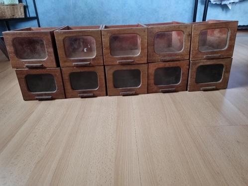 Grutter bakjes met emaillen product plaatjes, Antiek en Kunst, Curiosa en Brocante, Ophalen of Verzenden