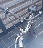 Nieuwe binnen en buiten band achteraan., Fietsen en Brommers, Ophalen, Gebruikt