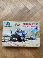 RF-84F THUNDERFLASH - BELGISCHE LUCHTMACHT - 1/72, Hobby en Vrije tijd, Modelbouw | Vliegtuigen en Helikopters, Nieuw, Vliegtuig