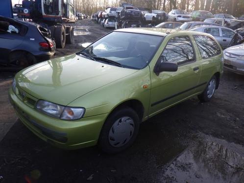 Buitenspiegel links van een Nissan Almera, Auto-onderdelen, Spiegels, Nissan, Gebruikt, 3 maanden garantie, Ophalen of Verzenden