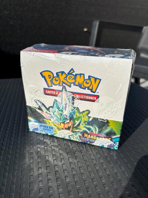 Display Mascarade Crépusculaire scellé neuf, Hobby en Vrije tijd, Verzamelkaartspellen | Pokémon, Nieuw, Boosterbox, Ophalen of Verzenden