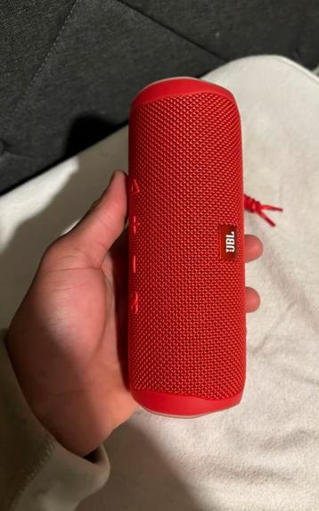 JBL FLIP 5  beschikbaar voor biedingen