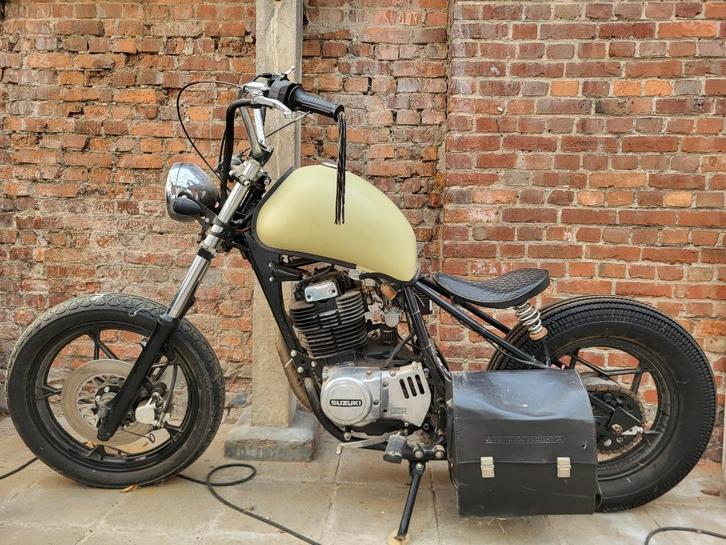 Suzuki GN400 1984 oldtimer, Motoren, Motoren | Oldtimers, Chopper, 12 t/m 35 kW, 1 cilinder, Minimaal motorrijbewijs A2, Ophalen