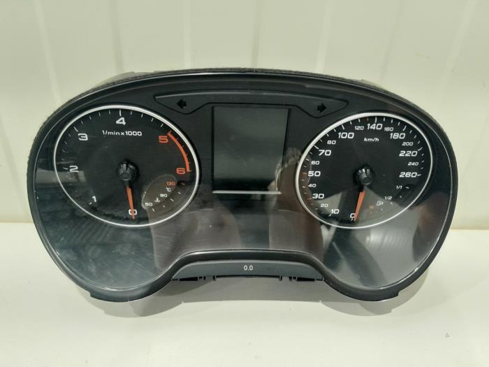 Compteur kilométrique KM d'un Audi A3, Autos : Pièces & Accessoires, Tableau de bord & Interrupteurs, Audi, Utilisé, 3 mois de garantie