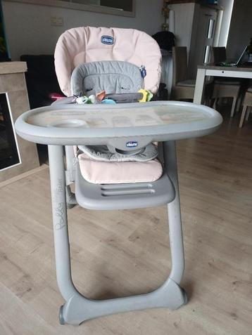 chaise haute bébé beschikbaar voor biedingen