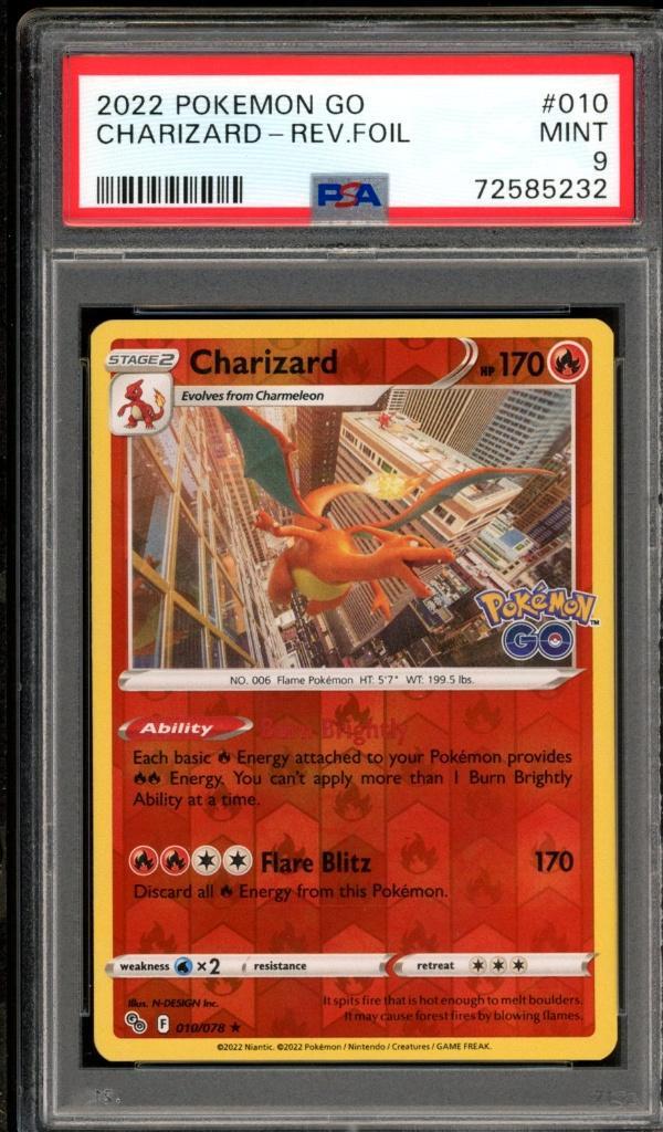Charizard [Reverse Holo] PSA 9 - 010/078 - Pokemon GO 2022, Hobby en Vrije tijd, Verzamelkaartspellen | Pokémon, Zo goed als nieuw