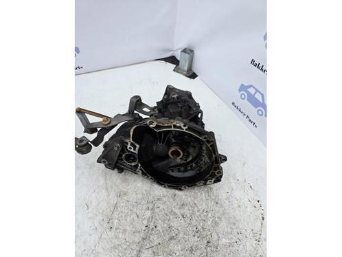 Versnellingsbak van een Opel Corsa, Auto-onderdelen, Transmissie en Toebehoren, Opel, Gebruikt, 3 maanden garantie