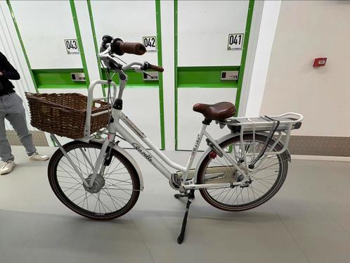 Gazelle Miss Grace e-bike met recente batterij, Fietsen en Brommers, Elektrische fietsen, Gebruikt, Gazelle, Ophalen