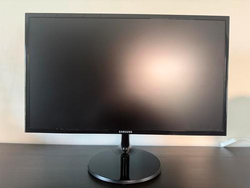 Samsung monitor, Computers en Software, Monitoren, Zo goed als nieuw, 60 Hz of minder, HDMI, VGA, LED, Full HD, 3 tot 5 ms, Ophalen