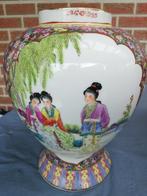 chinese vaas, Huis en Inrichting, Ophalen, Zo goed als nieuw, Aardewerk of Porselein, Minder dan 50 cm