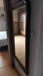 Miroir ancien, Enlèvement