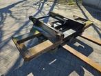 10 tons vorkenbord met vorken, Vorken 1.30 m lang, Ophalen