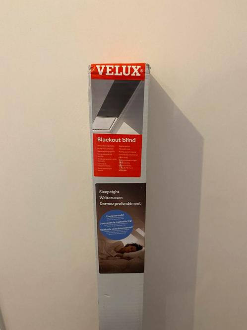 Velux blackout blind SK06 grijs, Doe-het-zelf en Bouw, Glas en Ramen, Nieuw, Overige typen, 80 tot 120 cm, 80 tot 120 cm, Ophalen