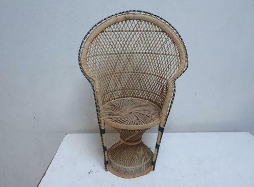 Vintage Rotan Pauw stoel - Pauwenstoel - Peacock chair Kind, Antiek en Kunst, Antiek | Meubels | Stoelen en Sofa's, Ophalen of Verzenden