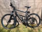 Btwin Rockrider 500 - Goedkope Mountainbike, Fietsen en Brommers, Fietsen | Mountainbikes en ATB, Ophalen, Zo goed als nieuw