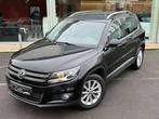 Volkswagen Tiguan LEDER / TREKHAAK / ZETELVERWARMING / PARKE, Auto's, Euro 5, Zwart, 4 cilinders, Zwart