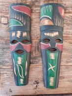 Twee houten maskers uit Zuid-Afrika., Antiek en Kunst, Ophalen of Verzenden