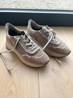 Sneackers Softwaves (taupe), Vêtements | Femmes, Chaussures, Autres couleurs, Sneakers et Baskets, Comme neuf, Envoi