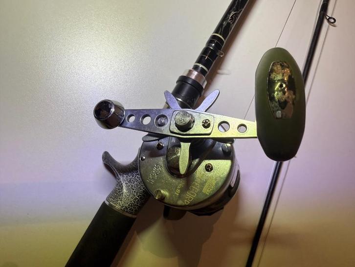 Trolhengel voor snoek. Skeletor met abu garcia reel, Watersport en Boten, Hengelsport | Roofvissen, Gebruikt, Complete set, Ophalen of Verzenden