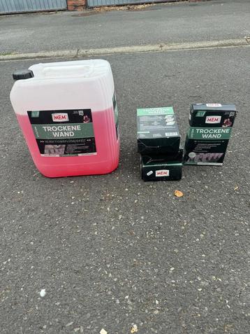 Muurinjectie product beschikbaar voor biedingen