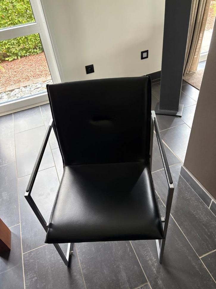 4 ARCO stoelen, zwart leder, alu. frame, prima staat, Huis en Inrichting, Stoelen, Zo goed als nieuw, Vier, Leer, Zwart, Ophalen
