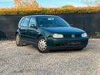 Vollswagen Golf 4 1.6 Benzine 147000 km kan gekurd worden, Auto's, Climate control, Bedrijf, 5 deurs, Golf