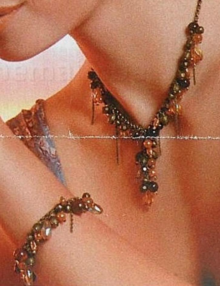 AVON: Set van 2 juwelen: halsketting + armband (Rome), Handtassen en Accessoires, Kettingen, Nieuw, Bruin, Ophalen of Verzenden