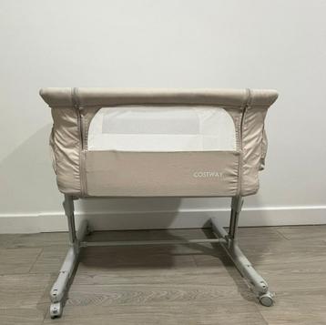 Babybedje/co-sleeper van Costway beschikbaar voor biedingen