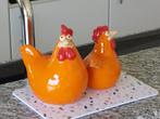 Twee beelden: Oranje kippen, samen 3 euro, Ophalen of Verzenden, Zo goed als nieuw