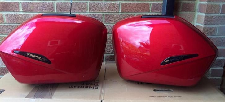 Honda CBR 1100XX  Koffers + Zijdragers + Topdrager Compleet, Motoren, Accessoires | Koffers en Tassen, Ophalen