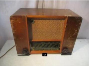 Zeldzame Antieke Houten Radio van Soniclair - type 548 beschikbaar voor biedingen