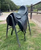 Comfortabel en stabiel Jeffries zadel – 17,5 inch, Dieren en Toebehoren, Ophalen, Gebruikt, Dressuur