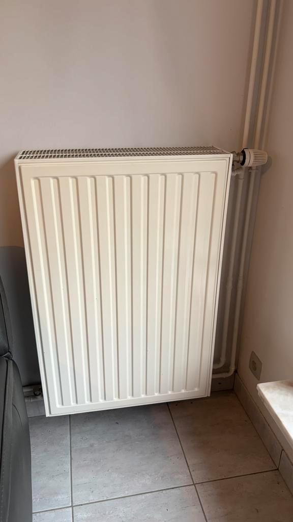 Radiator radson, Doe-het-zelf en Bouw, Verwarming en Radiatoren, Zo goed als nieuw, Radiator, Ophalen
