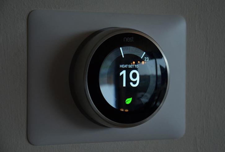GoogleNest thermostaat V3 bekabeld type ongebruikt, Doe-het-zelf en Bouw, Thermostaten, Zo goed als nieuw, Ophalen of Verzenden