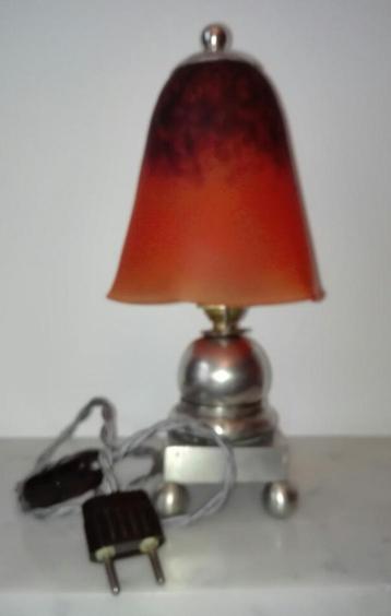 Lamp uit de Art Deco/Art Nouveau-periode, gesigneerd Schneid