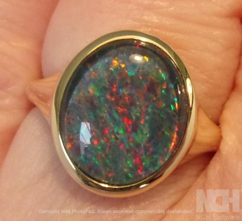 Geelgouden “Sogni D’Oro” ring met Australische Opaal (3), Handtassen en Accessoires, Ringen, Nieuw, Dame of Heer, 18 tot 19, Goud